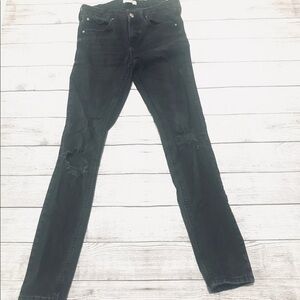 ZARA Woman Premium Denim The Skinny Black …